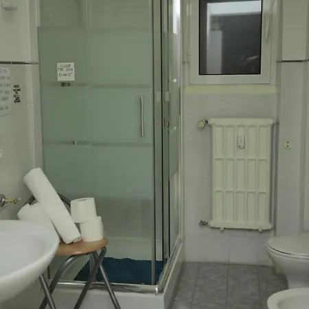 לינה וארוחת בוקר Bel Ami רומא