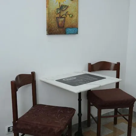 Bel Ami Bed & Breakfast 3*